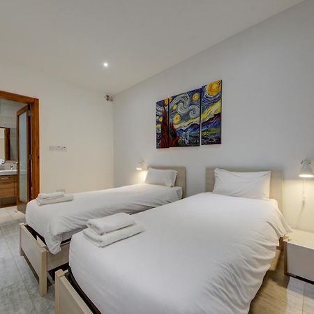Top Floor Apt With Common Pool Close To All Amenities St. Paul's Bay Exterior foto