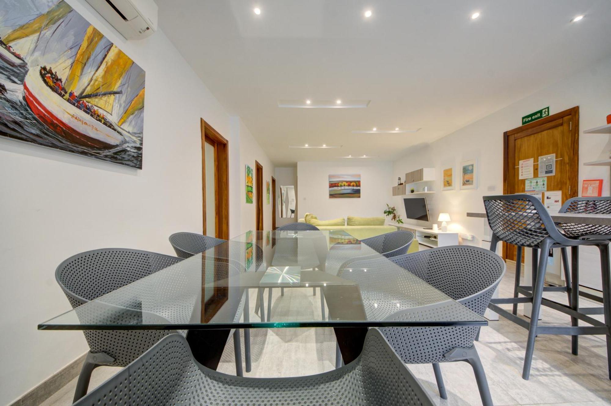 Top Floor Apt With Common Pool Close To All Amenities St. Paul's Bay Exterior foto