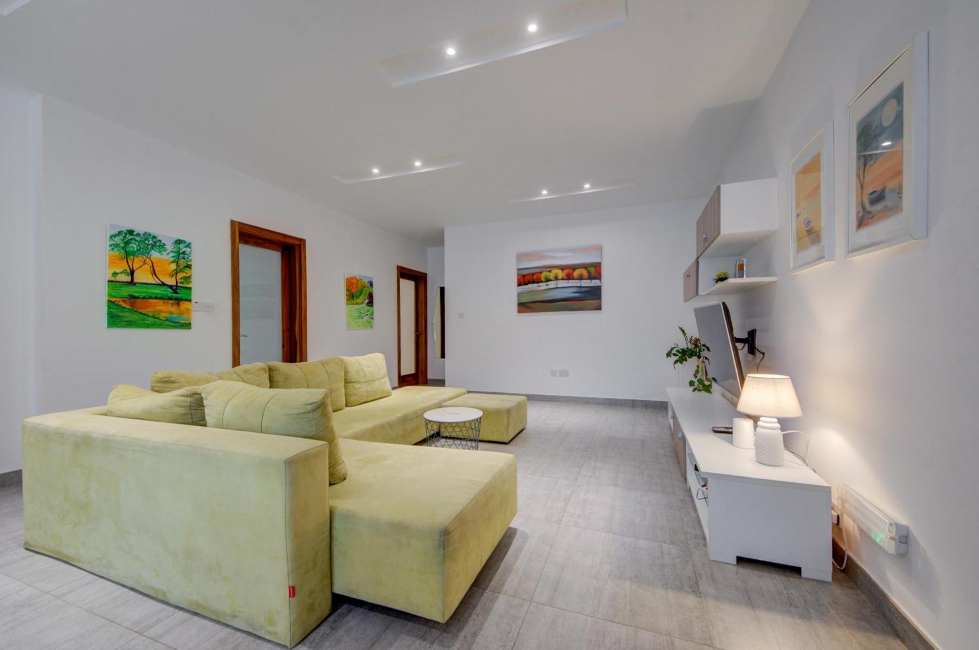 Top Floor Apt With Common Pool Close To All Amenities St. Paul's Bay Exterior foto