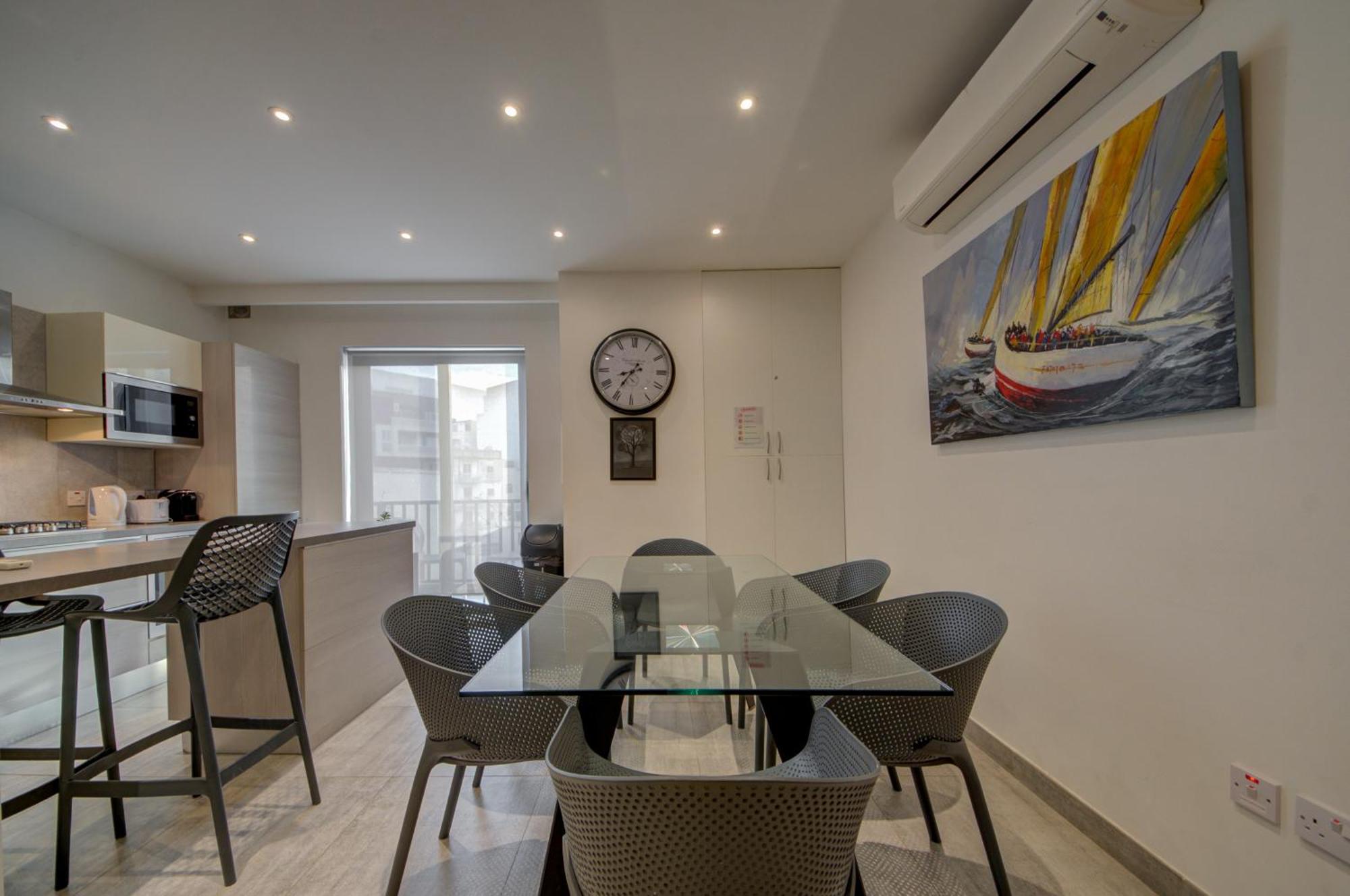 Top Floor Apt With Common Pool Close To All Amenities St. Paul's Bay Exterior foto