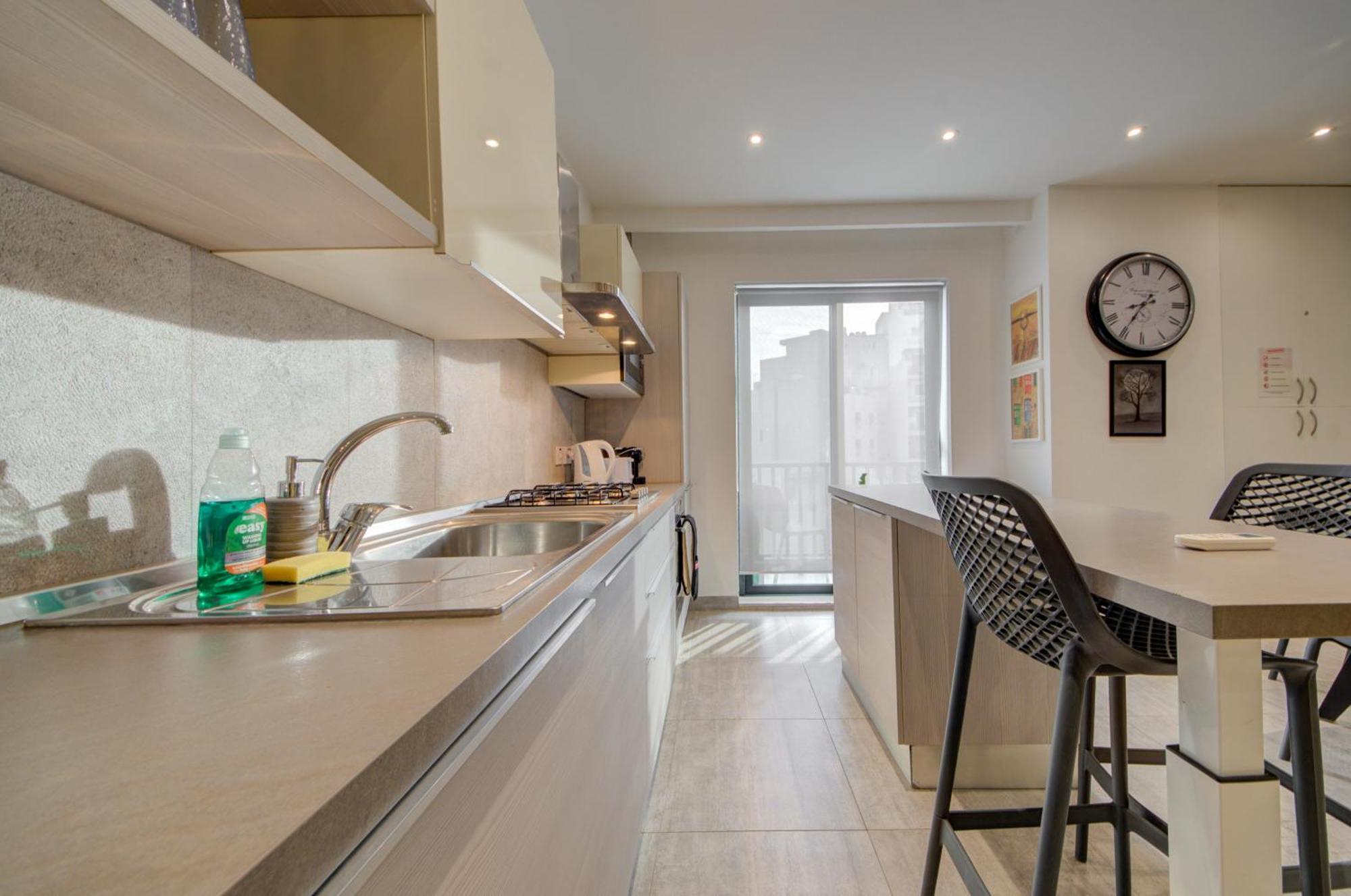 Top Floor Apt With Common Pool Close To All Amenities St. Paul's Bay Exterior foto